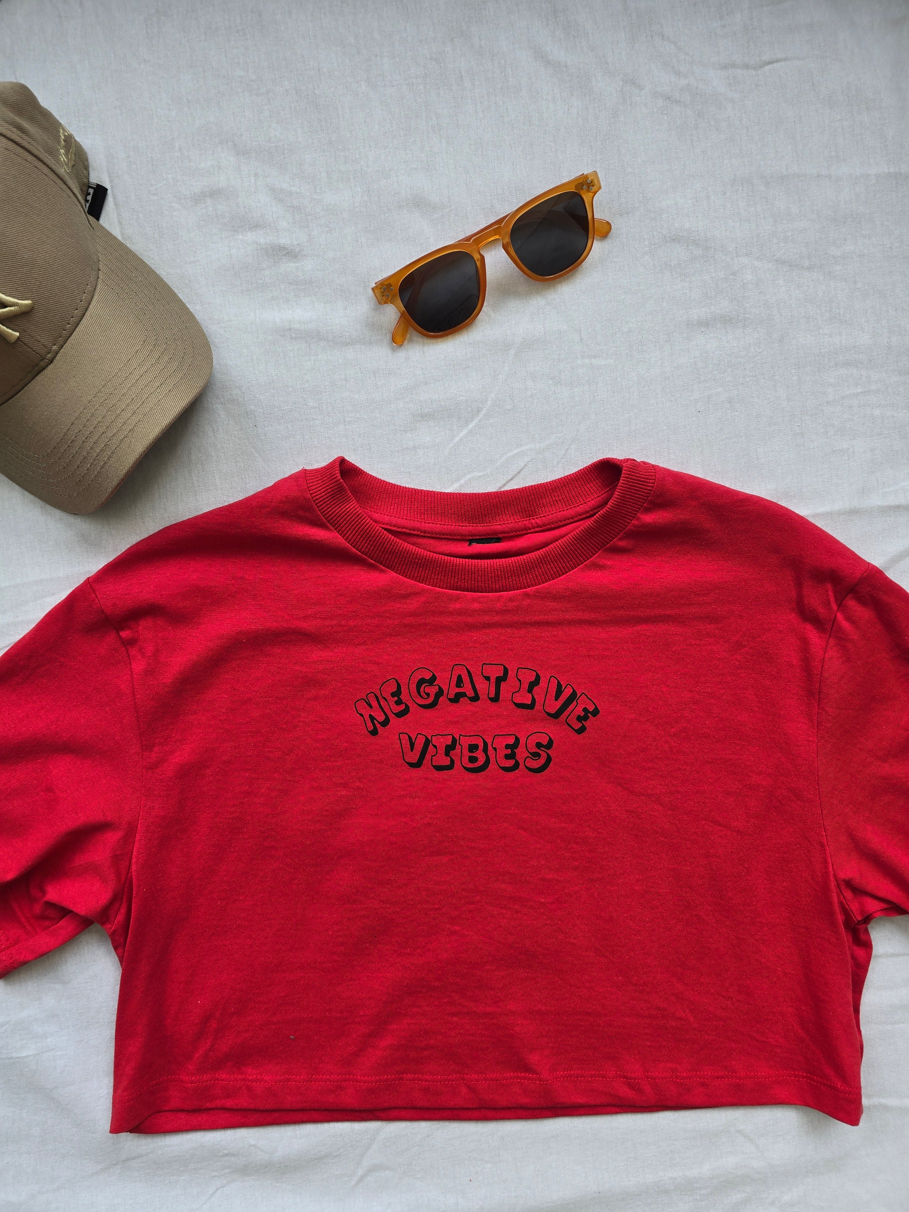 MEGA OUTLET: Croppeds e Camisetas - Conforto para a Caminhada e Leveza para Ficar em Casa!